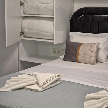 Appartement In Armil